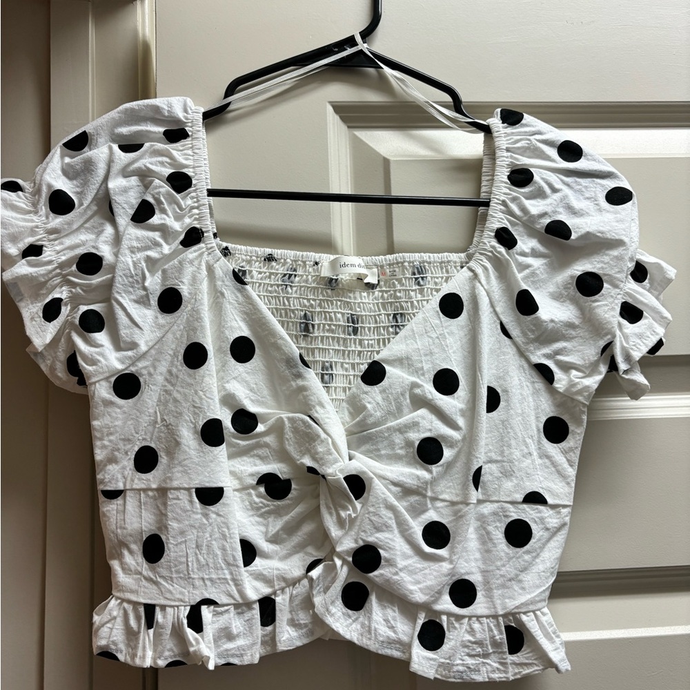White and Black Puff Sleeve Crop Blouse